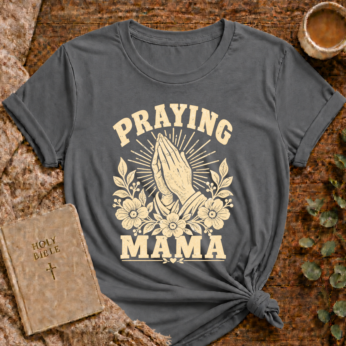 praying-mama-christian-shirt